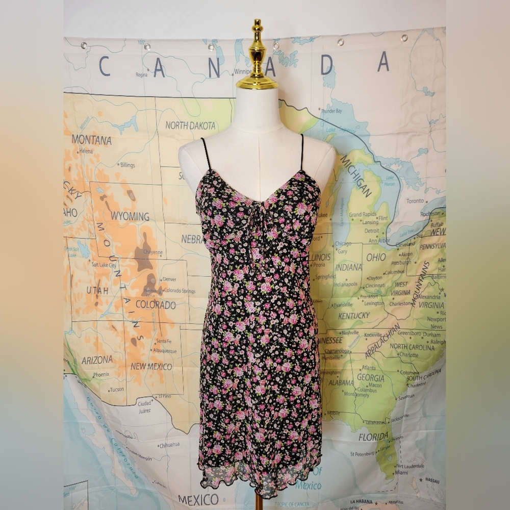 No Comment NY/LA 1990s Style Floral Spaghetti Strap Dress Size S